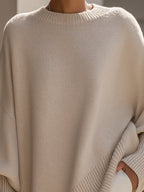 Camisola oversized feminina de corte amplo e visual elegante