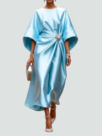 Vestido longo mulher decote canoa maxi com franzidos e mangas midi