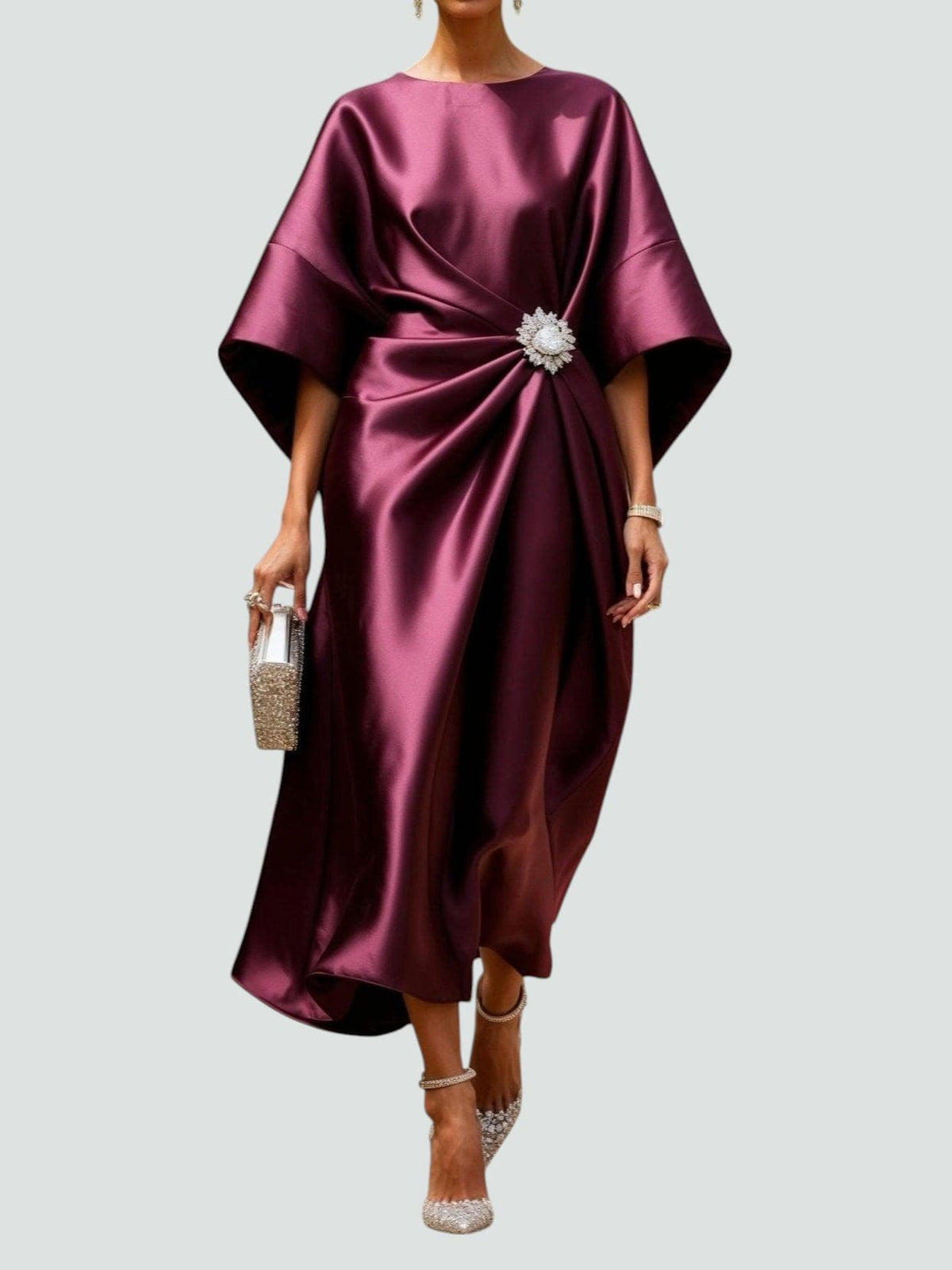 Vestido longo mulher decote canoa maxi com franzidos e mangas midi