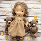 Boneca Waldorf artesanal em algodão e lã natural, suave, para bebés e crianças a partir dos 2 anos