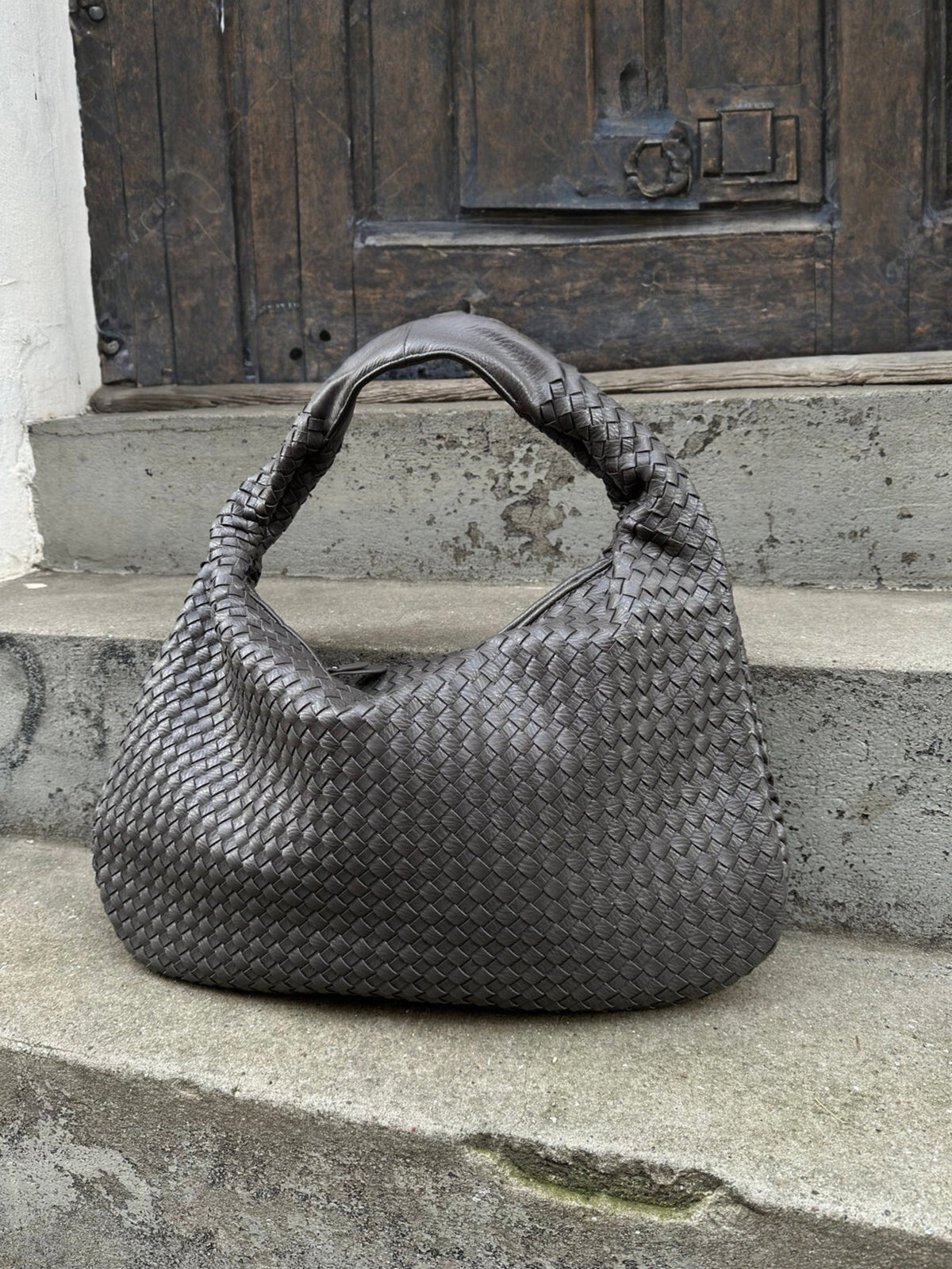 Tote bag mulher espaçosa com alças resistentes e compartimentos organizados