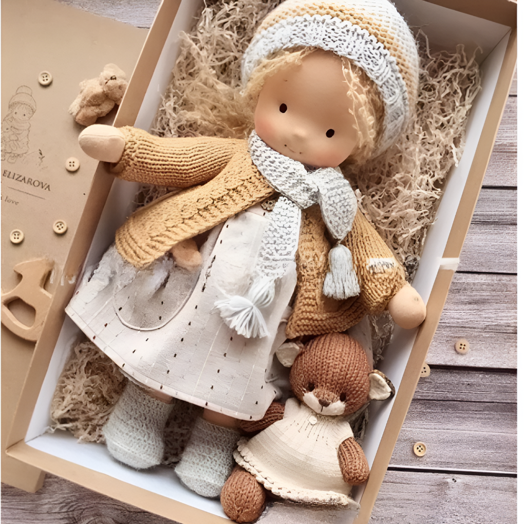 Boneca Waldorf artesanal em algodão e lã natural, suave, para bebés e crianças a partir dos 2 anos