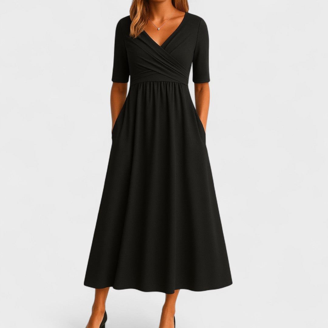 Vestido midi feminino decote V franzido com bolsos laterais e saia evasê