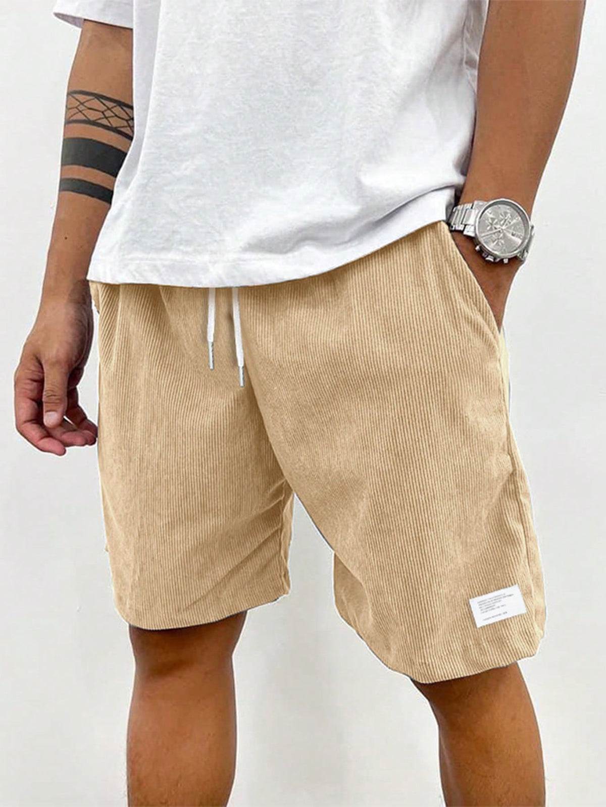 Shorts casual homem com cordão ajustável corte largo verão