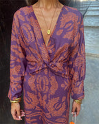 Vestido feminino maxi boho com estampa e decote V nó frontal