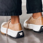 Sapatilhas femininas casual com atacadores sola antiderrapante