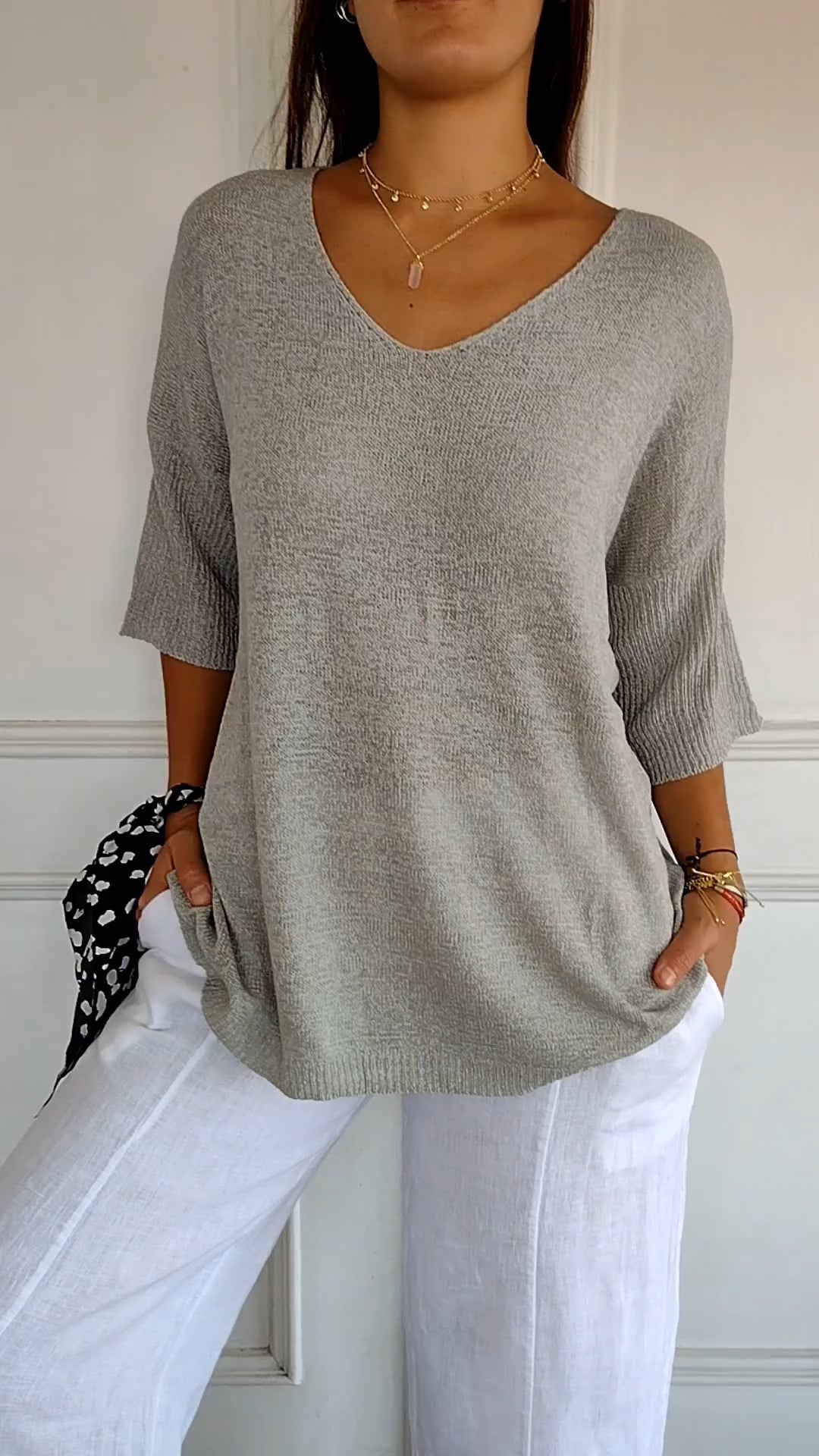 Top de tricot feminino com decote V liso em várias cores