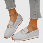Tênis loafer ortopédico feminino mesh leve com detalhe dourado