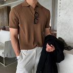 Polo masculina tricot algodão canelada com colarinho e botões manga curta