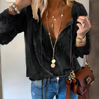 Blusa feminina boho com decote recortado modelagem fluida