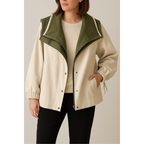 Blusão feminino com capuz design patchwork corta-vento leve