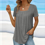 Blusa feminina manga curta com decote quadrado e detalhes franzidos