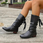 Botins femininos salto bloco com cadarço decorativo e cano slouchy