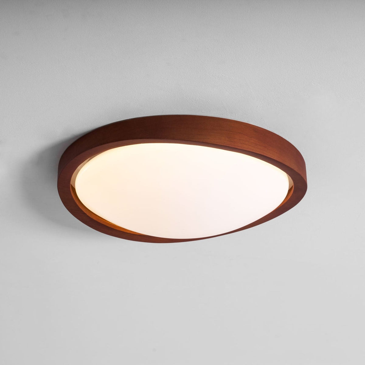 Candeeiro de teto flush efeito madeira nogueira com difusor em tecido e luz tri-cor