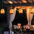 Lanterna solar exterior portátil impermeável com design bambu e luz LED quente