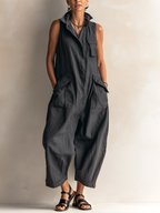 Macacão feminino wide leg com bolsos e gola com botões