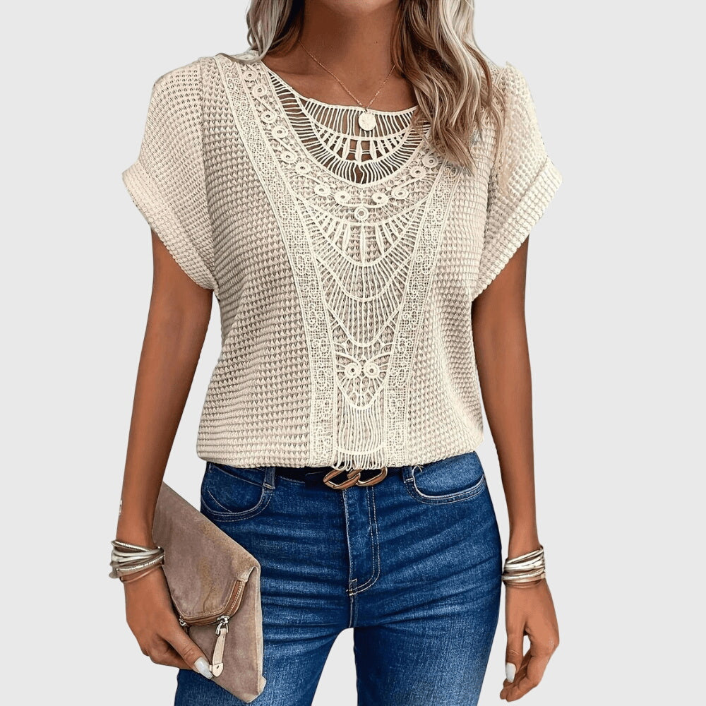 Blusa feminina malha rendada decote redondo mangas curtas