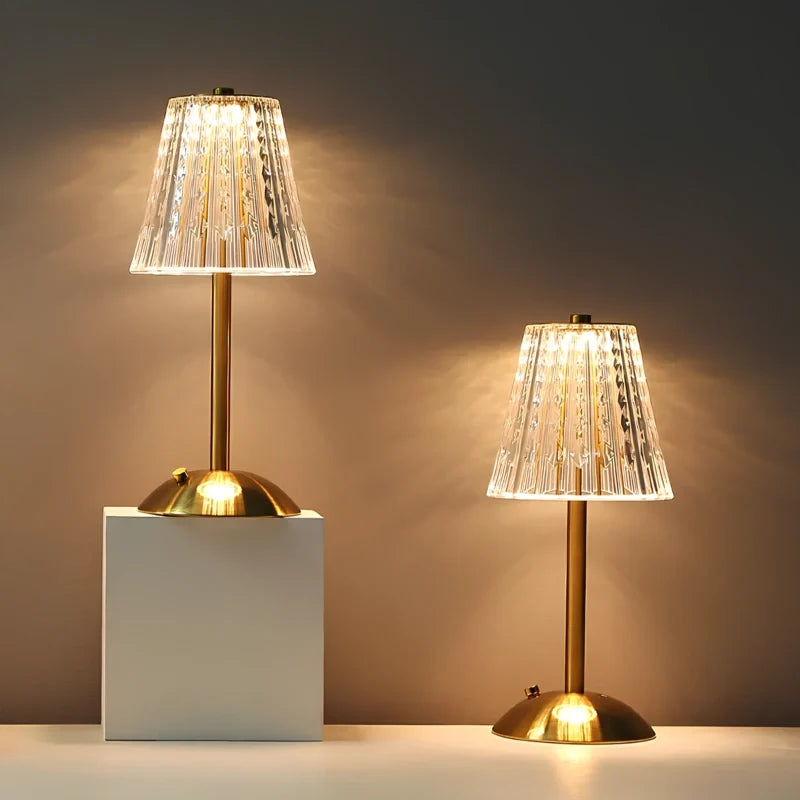 Candeeiro de mesa LED design cristal dourado sem fios com controlo tátil regulável