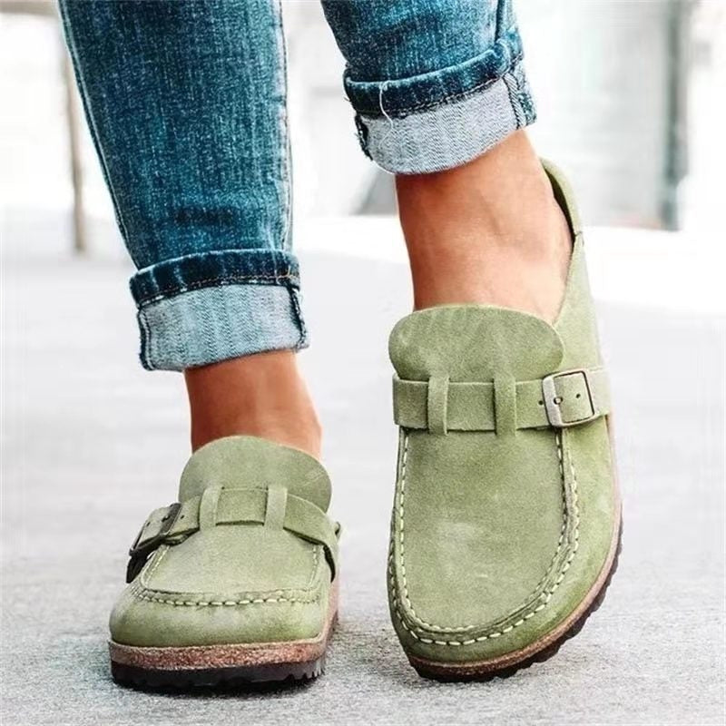 Mules ortopédicas femininas de camurça com sola plataforma e fivela ajustável