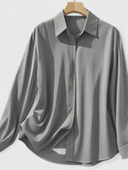 Blusa feminina de cetim com botões manga comprida silhueta fluida