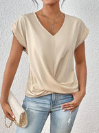 Camiseta feminina manga curta decote coração com leve elasticidade