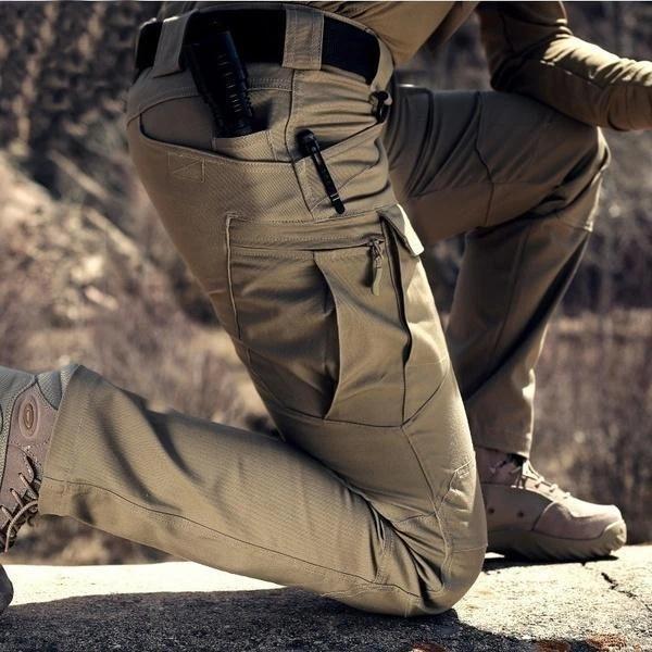 Calças cargo táticas masculinas para trekking com múltiplos bolsos e costuras reforçadas