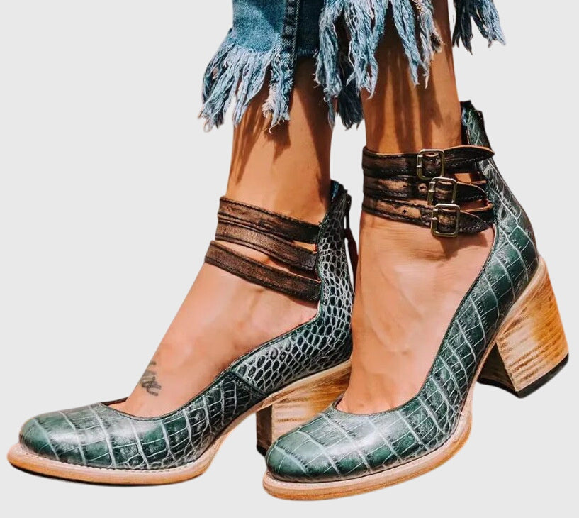 Botas femininas tornozelo salto bloco com fivelas decorativas