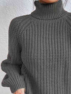 Camisola feminina gola alta canelada com fenda lateral outono inverno