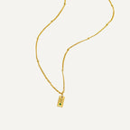 Colar com inicial gravada e pedra do mês de nascimento pingente etiqueta dourado
