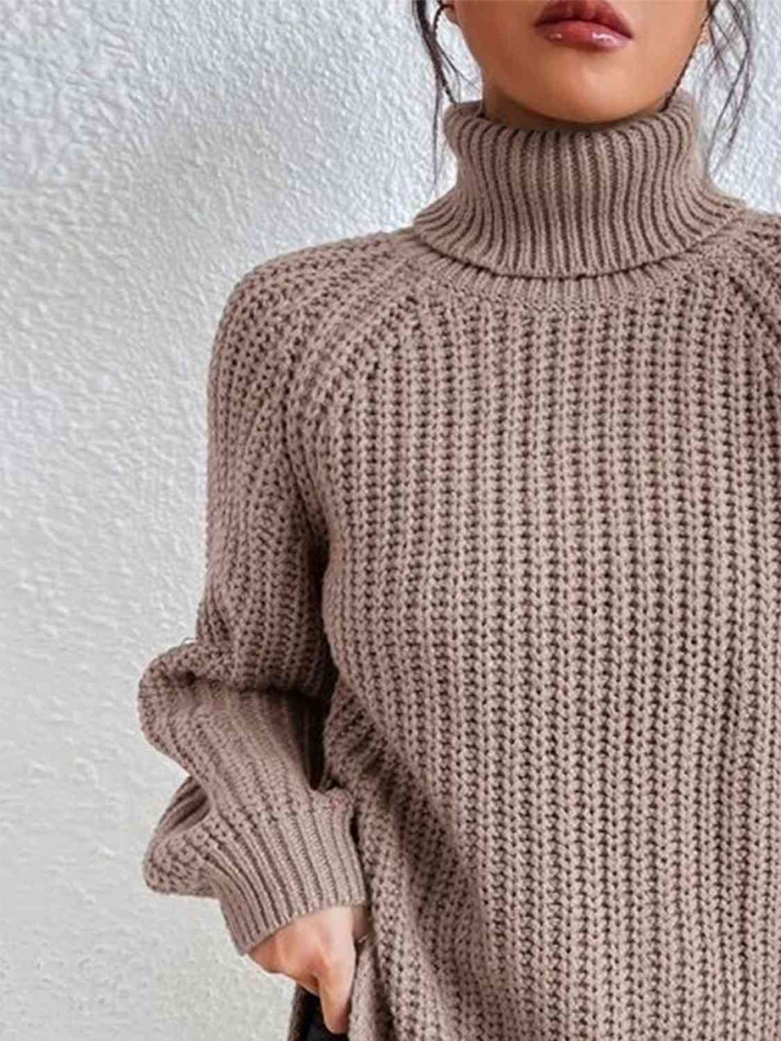 Camisola feminina gola alta canelada com fenda lateral outono inverno