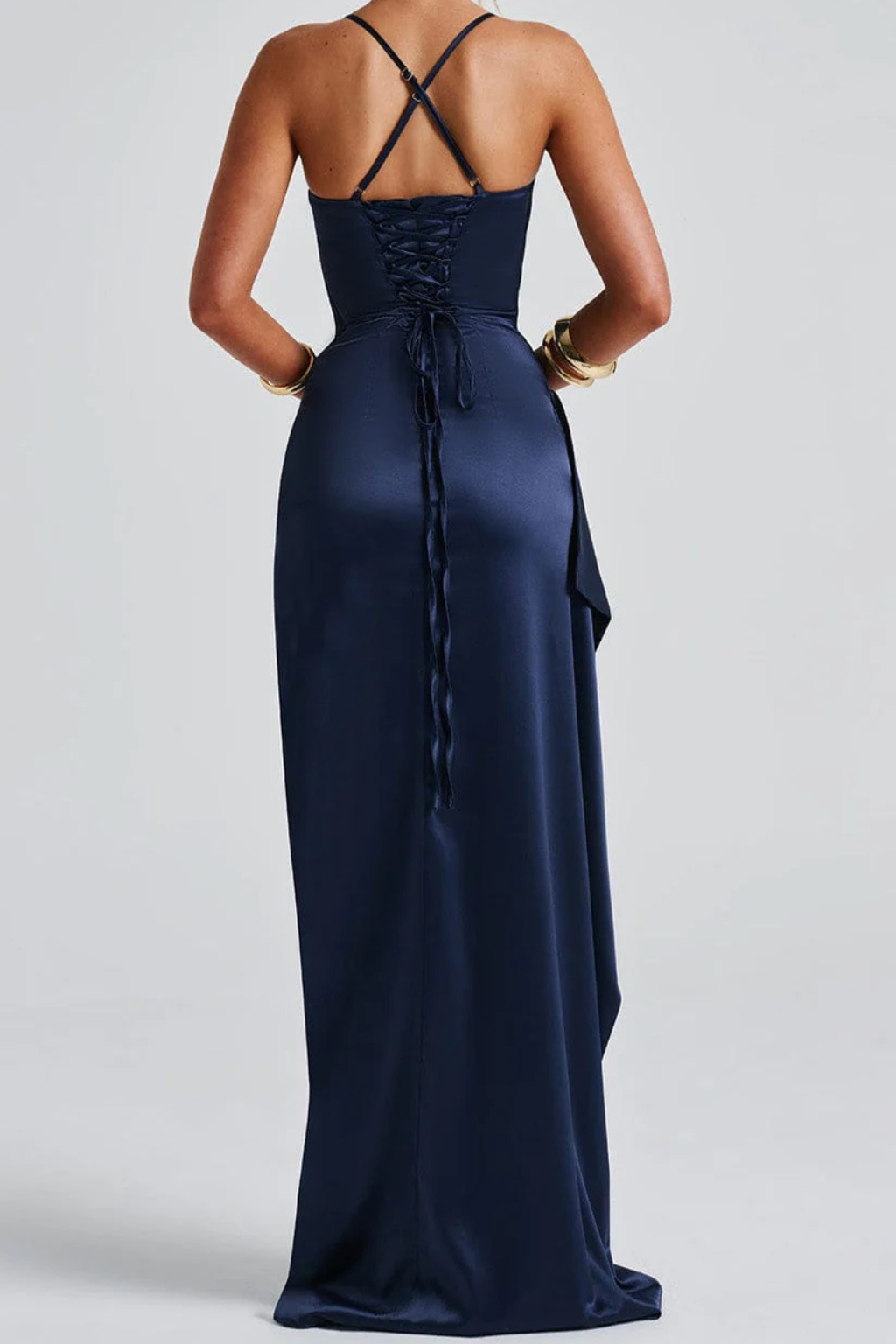 Vestido maxi feminino alças finas franzido com fenda alta lateral