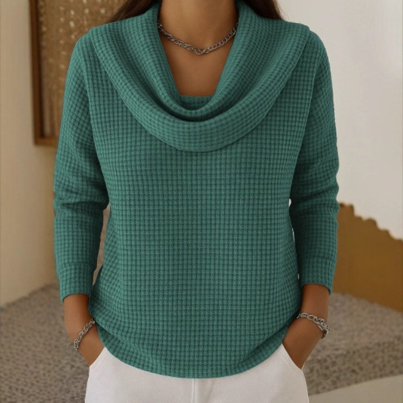 Camisola feminina waffle com gola cascata elegante