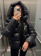 Casaco puffer slim fit feminino de inverno com acabamento brilhante