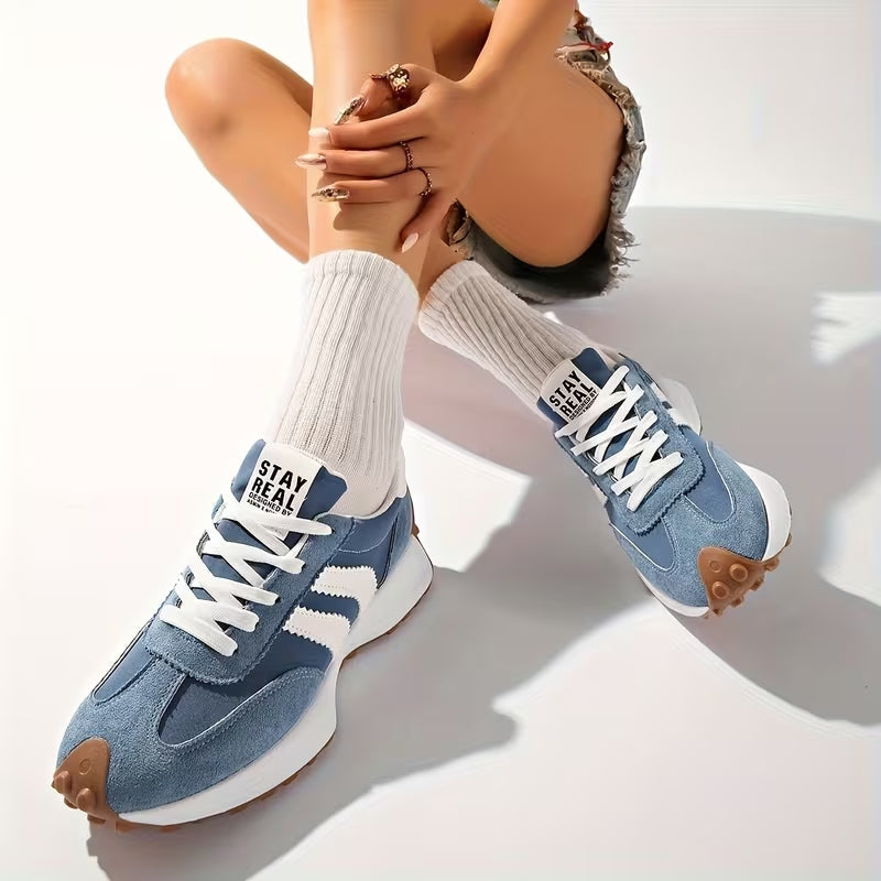 Sapatilhas retro femininas estilo camurça perfil baixo