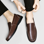 Mocassins couro masculino slip on com sola de borracha antiderrapante