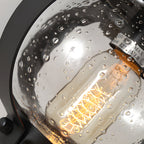 Lanterna de parede exterior LED com braço curvo e globo de vidro semeado, acabamento preto mate