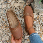 Mulheres loafers slip on perfurados confortáveis em cores neutras