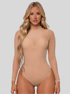 Body feminino em rede transparente com gola alta e manga longa, efeito second-skin nude