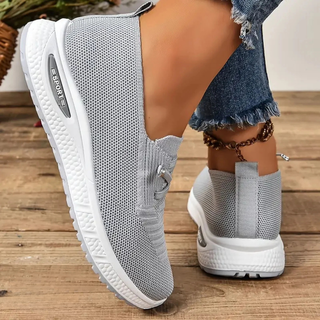 Sapatos ortopédicos slip-on acolchoados com suporte no médio-pé e sola antiderrapante