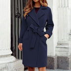 Roupa feminina urbana moderna estilo cidade casual