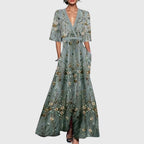 Vestido feminino floral com cinto de cintura e saia evasê