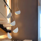 Candeeiro suspenso minimalista branco fosco em metal, design meia-lua, 1/3/6 luzes LED moderno