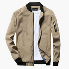 Jaqueta bomber masculina com fecho de correr e punhos canelados