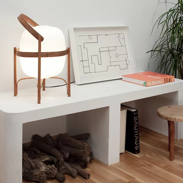 Candeeiro de mesa lanterna portátil com abajur de vidro e base de madeira, estilo nórdico