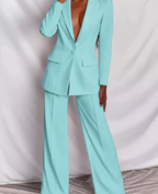 Fato feminino blazer cintado e calças retas elegante para escritório