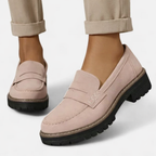 Mocassins femininos conforto salto bloco baixo acabamento camurça slip-on