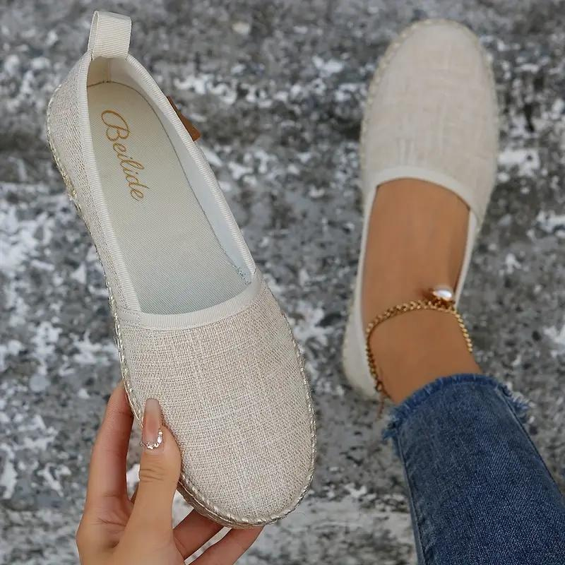 Alpargatas femininas slip on com sola de esparto tradicional