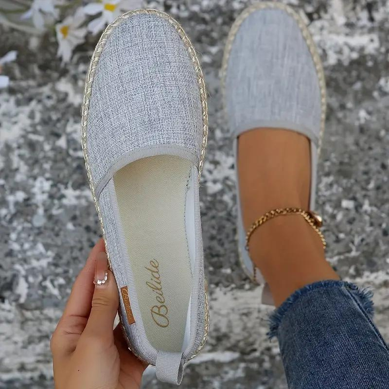 Alpargatas femininas slip on com sola de esparto tradicional