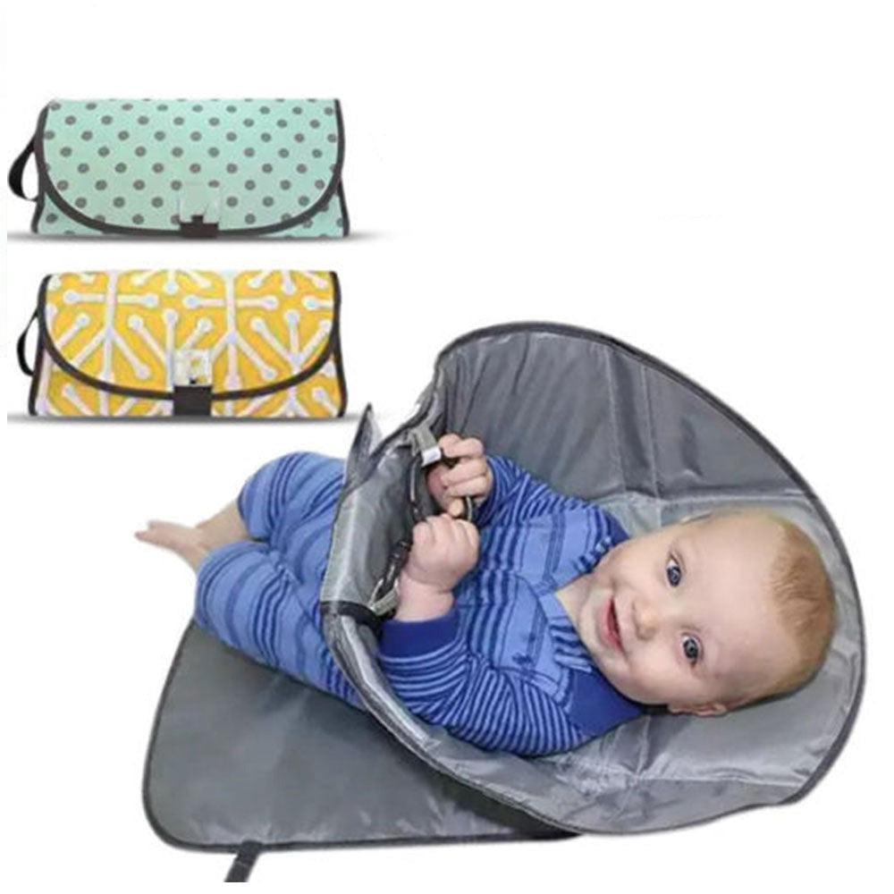 Tapete de troca para bebé 3 em 1 dobrável com suporte de brinquedos e barreiras laterais, impermeável