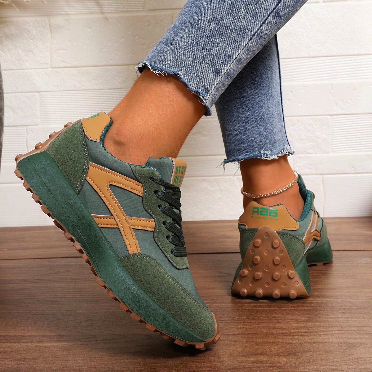 Women orthopedic trainers lightweight lace up cushioned sole flexible upper